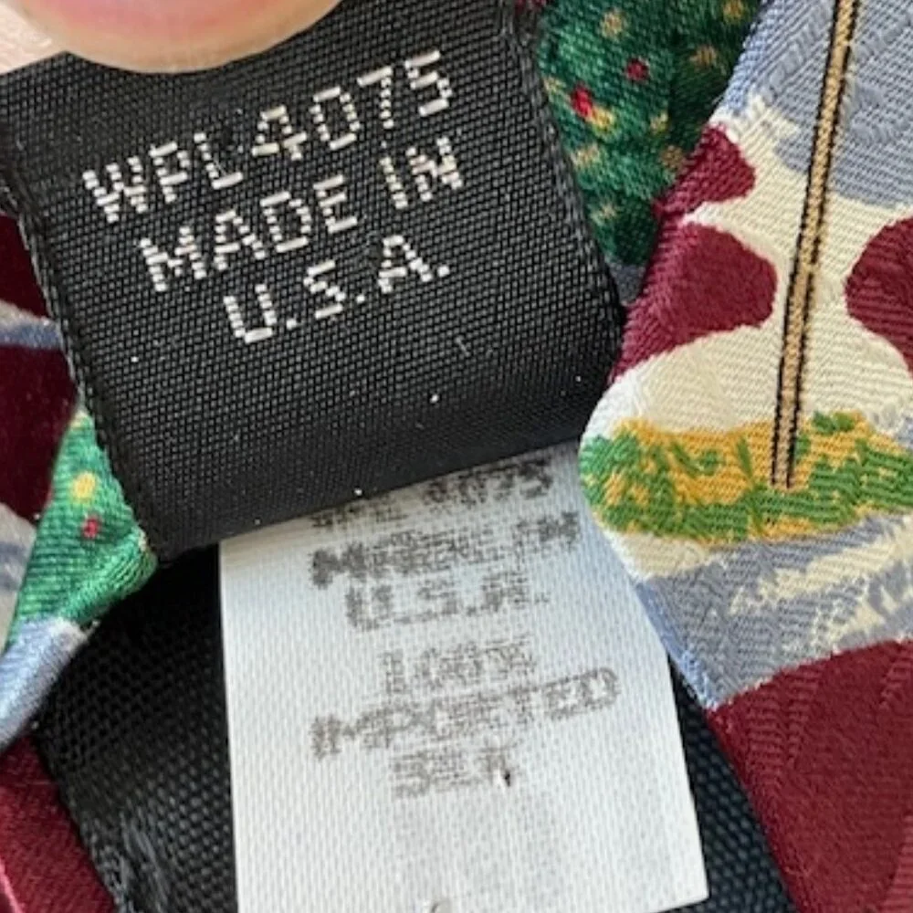 OSCAR DE LA RENTA Vintage Santa Golf Silk Tie